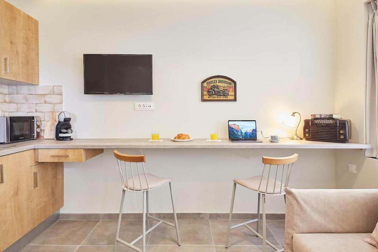 Stay In A Hip Decorated Studio Near Acropolis! Atenas Exterior foto